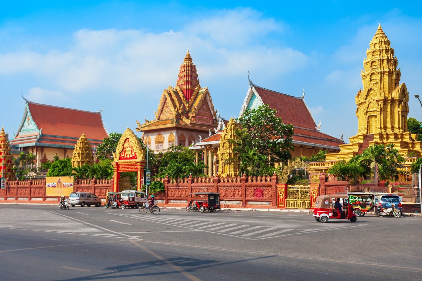 Phnom Penh Full Day Private Tours